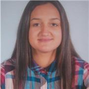 Estudiante de 21 años, se ofrece a dar clases online o presenciales de cualquier asignatura menos idiomas a estudiantes de Primaria, ESO y Bachillerato
